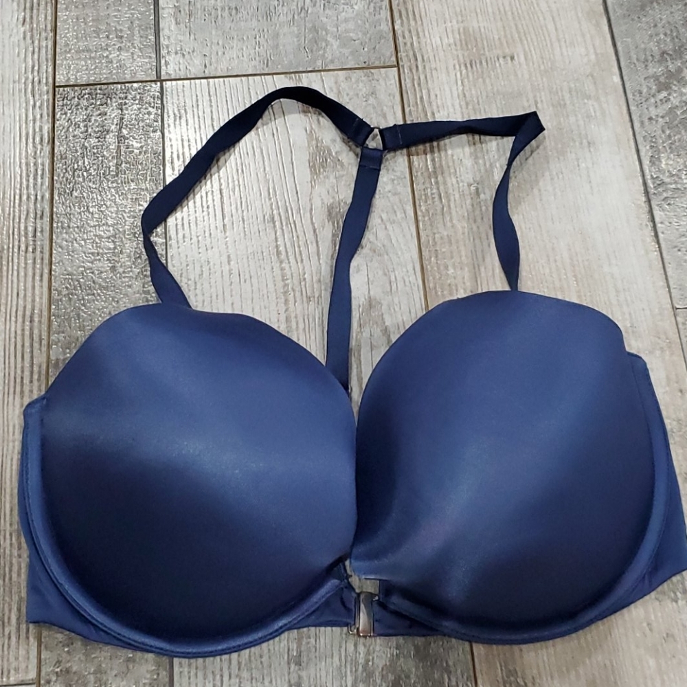 Victoria secrets bra